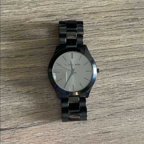 Michael Kors watch - Picture 1 of 3